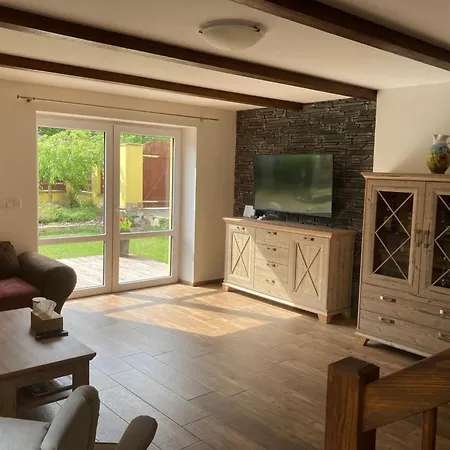 Na Konci Lhoty Hébergement de vacances *